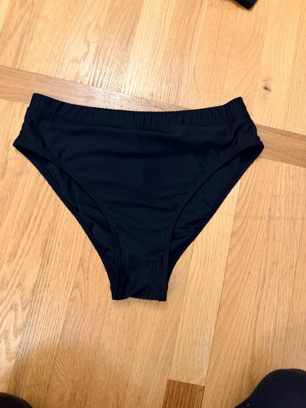 Ladies Size Large "Xhilaration" Black High-Waist Ribbed Swim Bottom GUC ❤️
